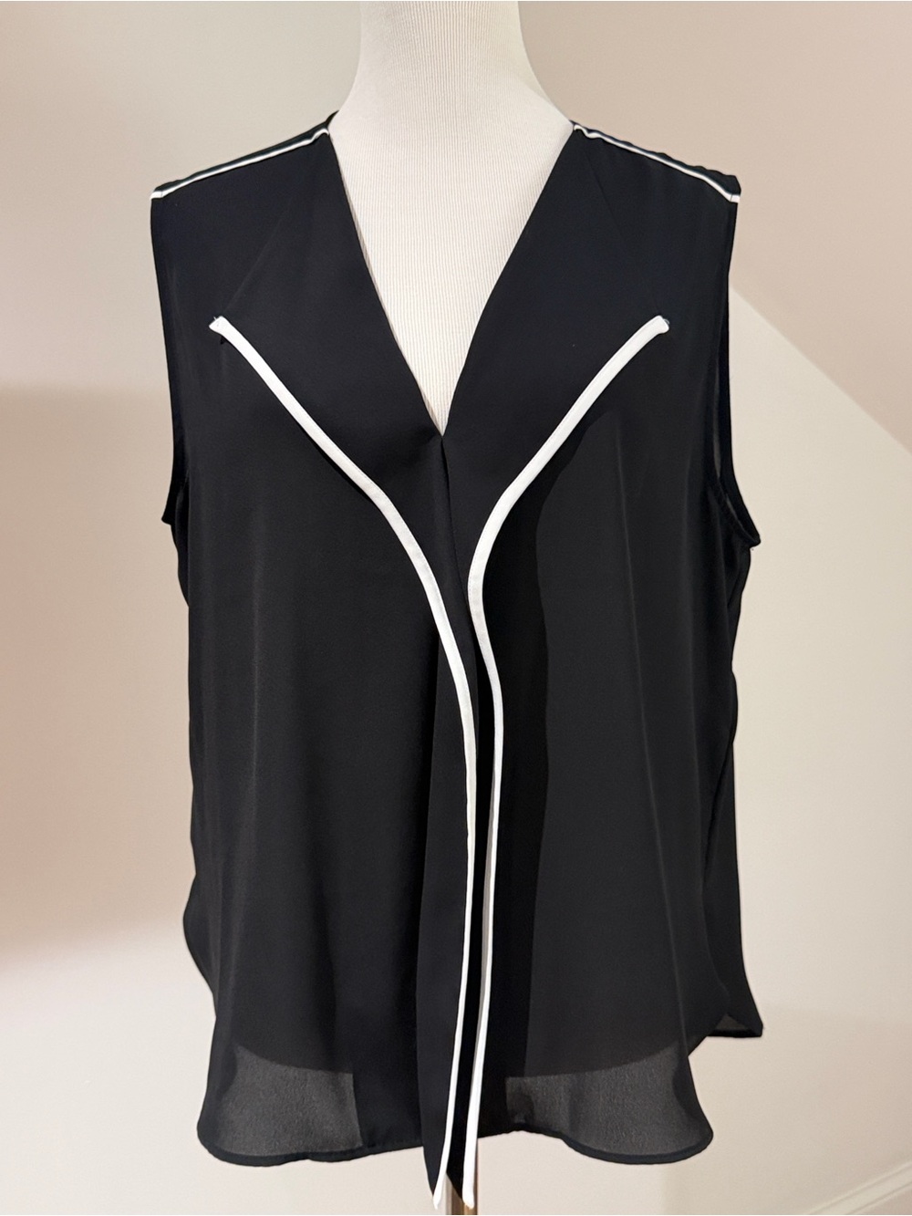 DKNY Black Sleeveless V-Neck Top with White Trim